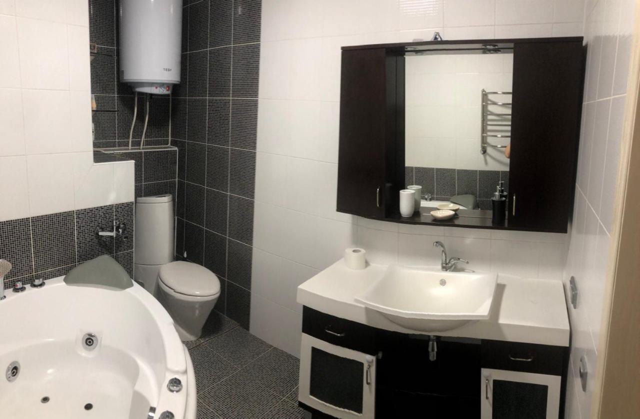 "Нова Аркадія", Вид Моря Та Міста Apartment Odessa Luaran gambar
